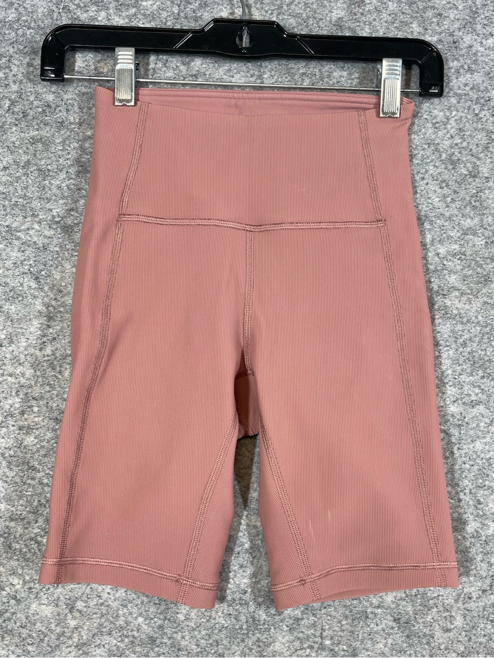 Lululemon Ribbed Biker Shorts Pink Size 2 High Rise Yoga Athleisure Running